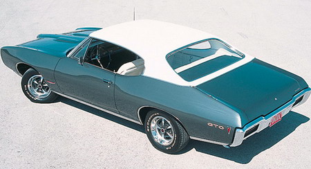 Pontiac GTO Hardtop Coupe '1968 с виниловой крышей