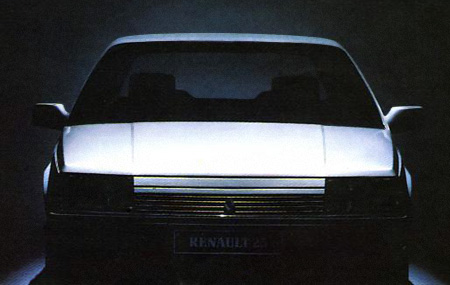 Макет Renault 25