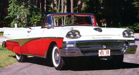 Ford Fairlane 500 Skyliner '1958